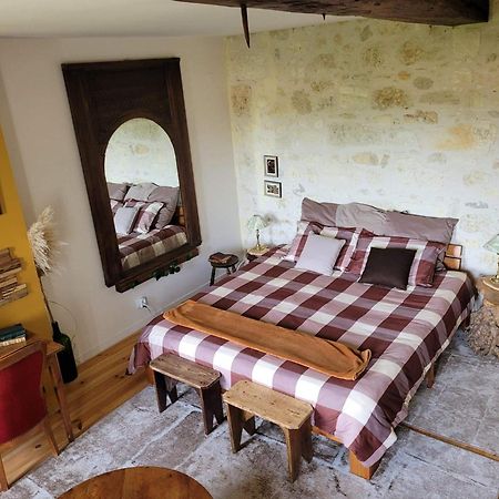 Lugon et l’Ile du Carney Chambre Vigne, Piscine Spa Fitness מראה חיצוני תמונה