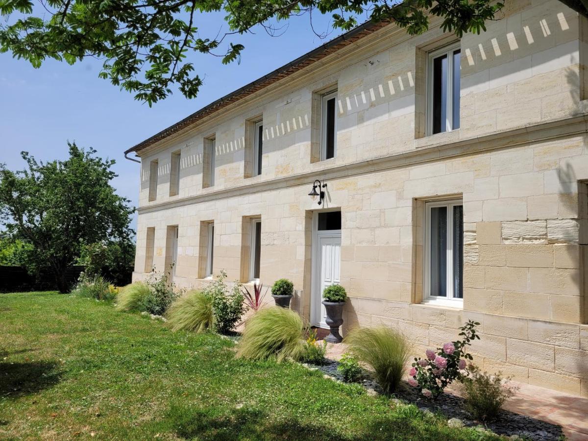 Lugon et l’Ile du Carney Chambre Vigne, Piscine Spa Fitness מראה חיצוני תמונה