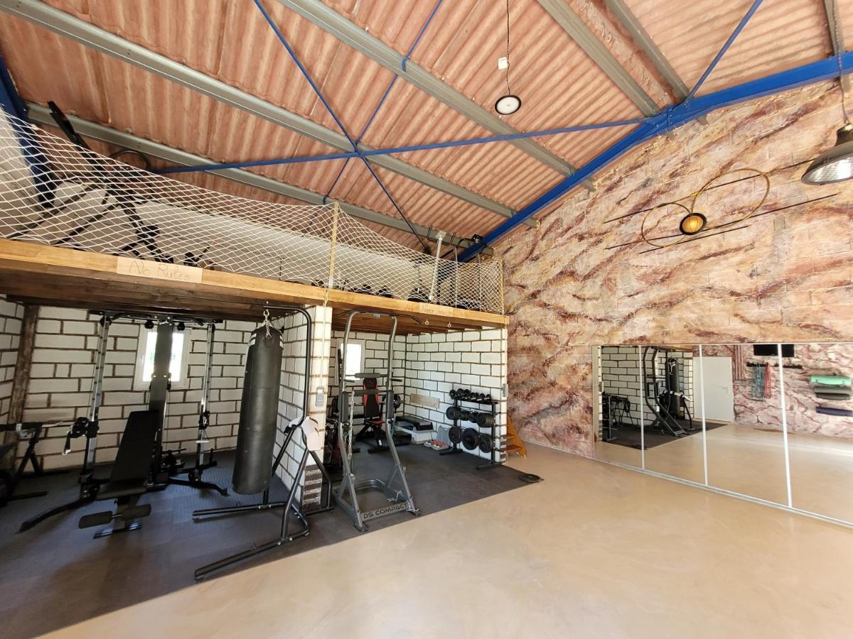 Lugon et l’Ile du Carney Chambre Vigne, Piscine Spa Fitness מראה חיצוני תמונה